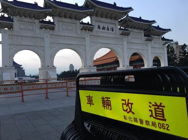 講璣文W經蕾街程Τ稰戭x﹕發銎睍J穨k