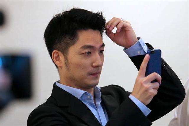 پs2022 ^T~J哥 `JjLjj⡲