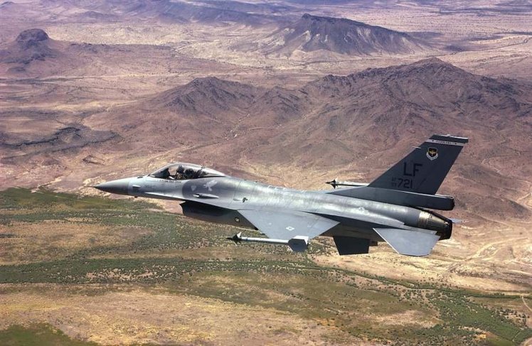 dCt䥢uF-16sZozħѵ{