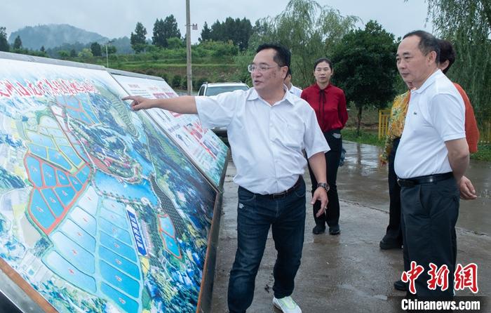 n69{()bez|KzWyӼZâ˓lΡLbez|dzHFo_h֤rݔIؔHlZsYx <a target='_blank' href='http://big5.arats.com.cn/gate/big5/www.chinanews.com/'><p  align=