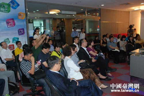 9月11日下午，2014年(第六屆)兩岸互聯網發展論壇大陸嘉賓到今日新聞網參訪。