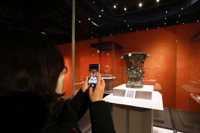 何以中國?中外記者在這里找到答案