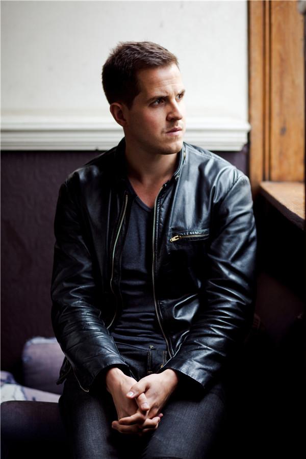 陸大鵬:作為譯者,翻譯人名和頭銜最讓我頭疼