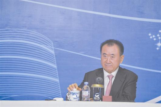 王健林接受媒體採訪:文化產業需要大投資加大科技