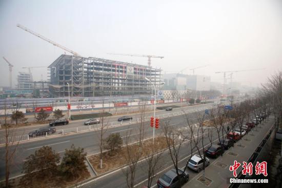 近日，北京城市副中心建設工地一派繁忙。<a target='_blank' href='http://big5.arats.com.cn/gate/big5/www.chinanews.com/' _fcksavedurl='http://big5.arats.com.cn/gate/big5/www.chinanews.com/'></table><p  align=
