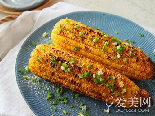  周末犯懶必備：微波爐就能搞定的逆天美食