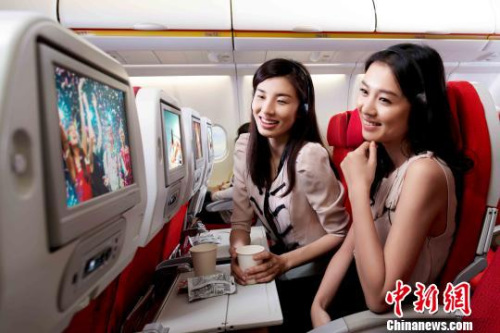 圖為海南航空客機經濟艙娛樂視聽係統。