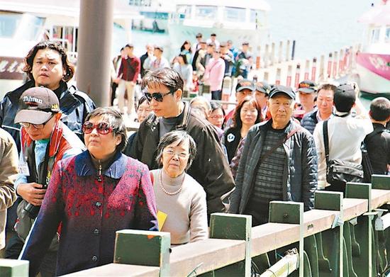 大陸遊客赴臺榮景不再。（圖片來源：臺灣《經濟日報》）