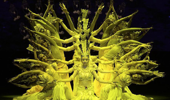 'Guanyin Buddha' performed in 4th China Xinjiang Int'l Dance Festival