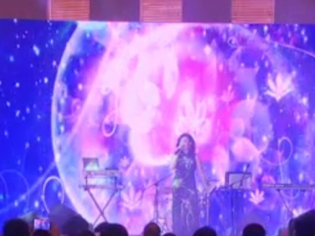 重溫經典  “小鄧麗君”李一鳳在津開唱