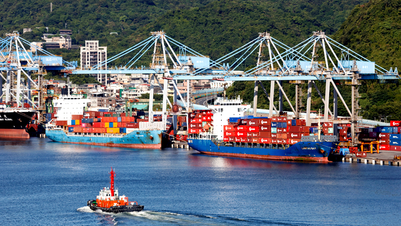 今年前8個月兩岸進出口貿易額同比增長8.9%