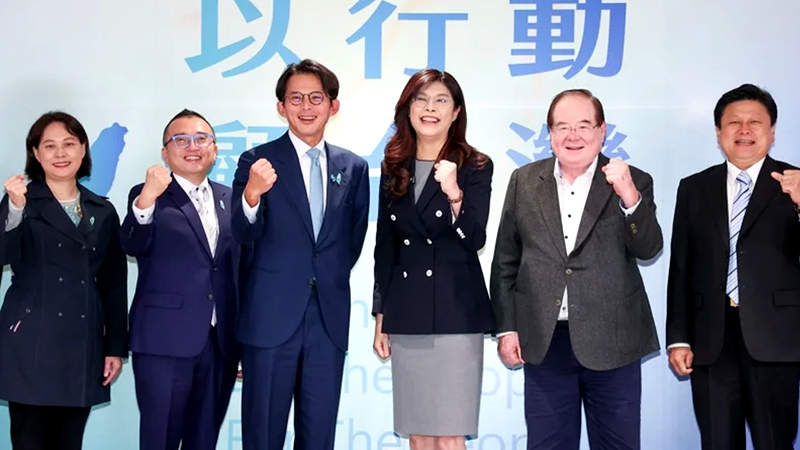 聚焦“藍白合”問題 鄭麗文黃國昌首次公開會談