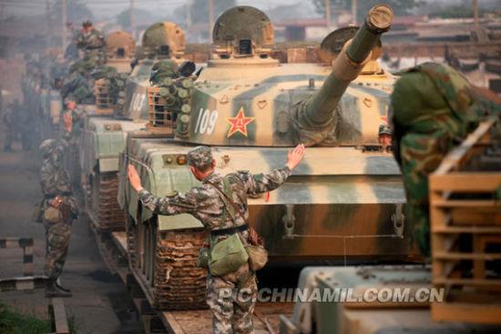 專家:解放軍罕見大規模遠程機動考驗國防動員體係