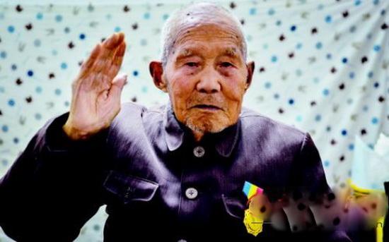 抗戰老兵回憶淞滬會戰:最慘烈時十個人活了倆