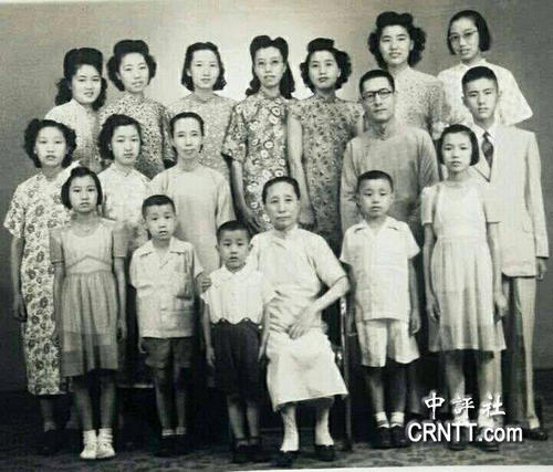 {}y1946~a |9Sjb@