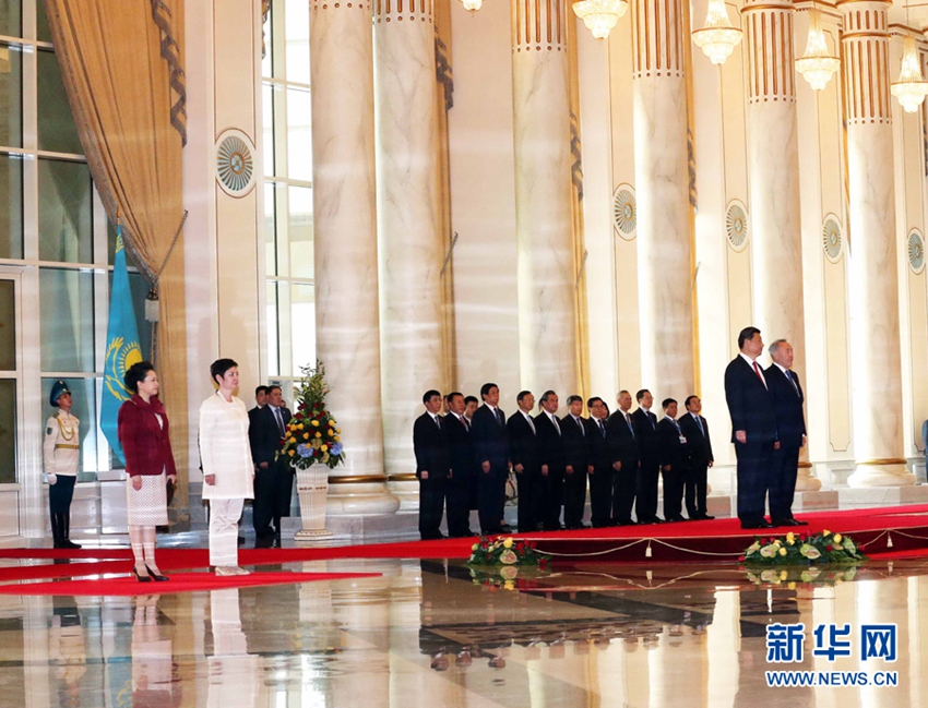 57AaDuߪ񥭦bǥXuħJZ`ίǤ㺸ڭC|檺wC sتO BçL 